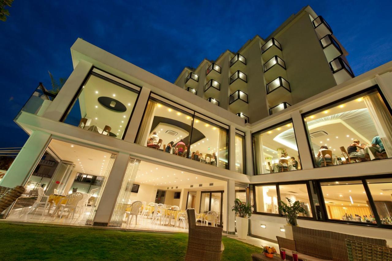 Hotel 2000 ริชโชเน ภายนอก รูปภาพ
