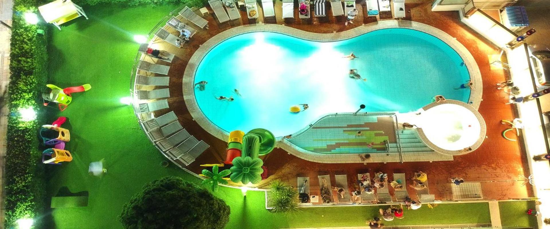 Hotel 2000 ริชโชเน ภายนอก รูปภาพ