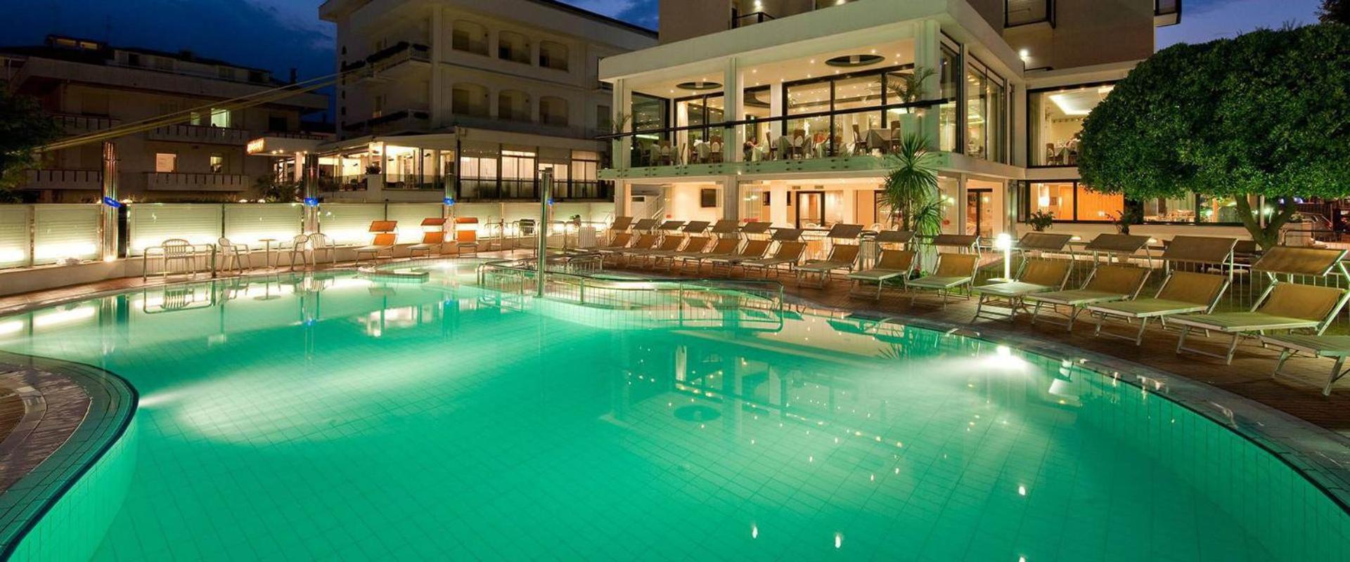 Hotel 2000 ริชโชเน ภายนอก รูปภาพ
