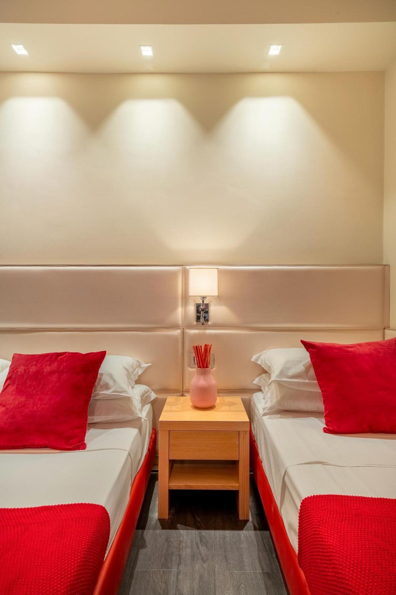 Hotel 2000 ริชโชเน ภายนอก รูปภาพ